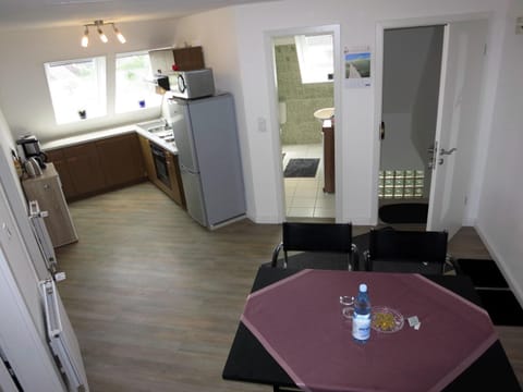 Kitchen or kitchenette, Living room, Seating area