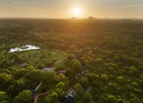 Natural landscape, Bird's eye view, View (from property/room), Spa and wellness centre/facilities, Garden view, Mountain view