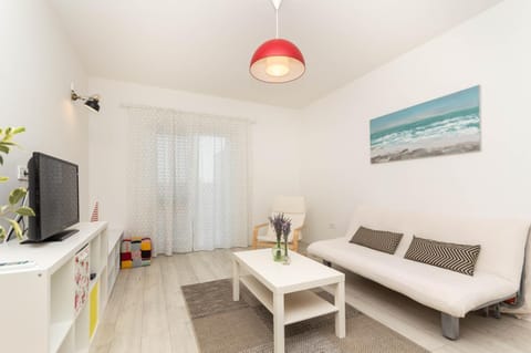 TV and multimedia, Living room, Seating area, Area and facilities