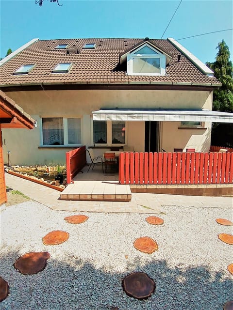 Property building, Balcony/Terrace