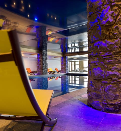 Balcony/Terrace, Swimming pool, Swimming pool