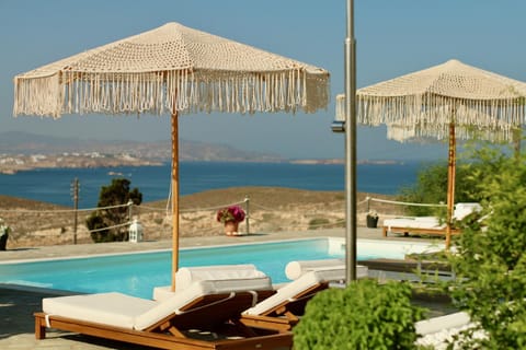 Patio, Day, Pool view, Sea view, Swimming pool, sunbed