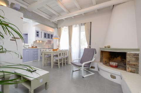 Santa Katerina Apartments & Studios Apartment in Naxos