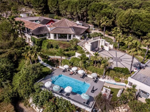 Property building, Spring, Day, Garden view, Garden view, Mountain view, Mountain view, Swimming pool, Parking