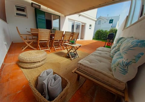 Balcony/Terrace, Balcony/Terrace