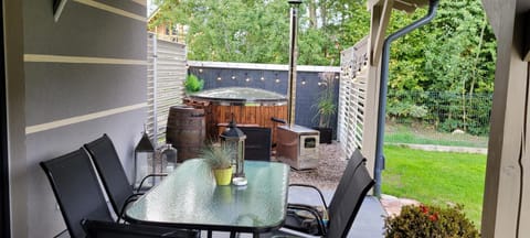 Leśna Przystań House in Pomeranian Voivodeship