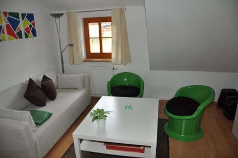 Seating area, Bedroom