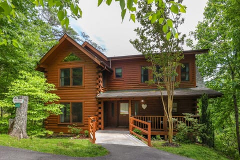 Heart's Dream House in Pigeon Forge