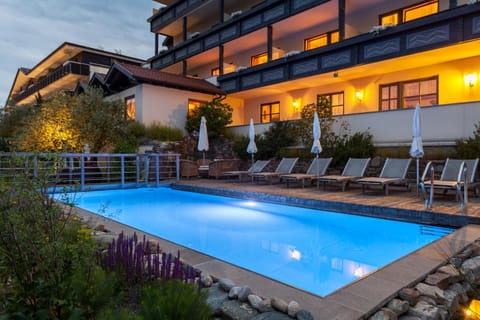 Property building, Night, Pool view, Swimming pool, Sunset