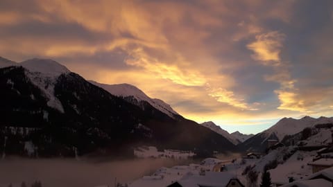 Chasa Crush 117 House in Canton of Grisons