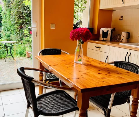 Bijou Brussels > Parvis St Pierre Apartment in Brussels