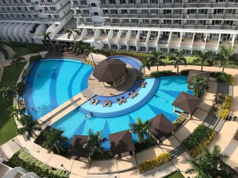 Garden view, Swimming pool