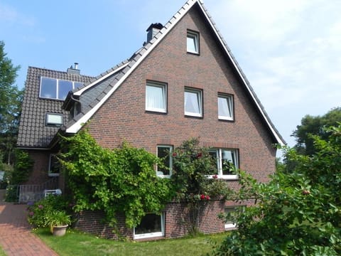 Haus *Üüs Aran* Wohnung Nr. 1 Apartment in Nordfriesland