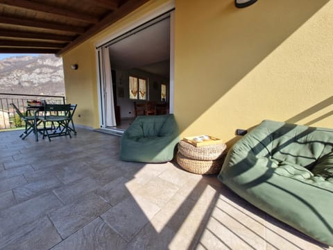 Balcony/Terrace, Balcony/Terrace