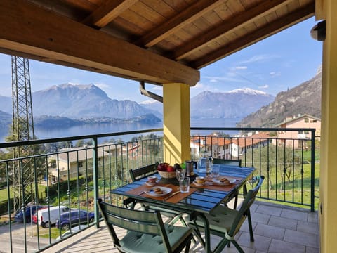 View (from property/room), View (from property/room), Lake view, Mountain view, Mountain view