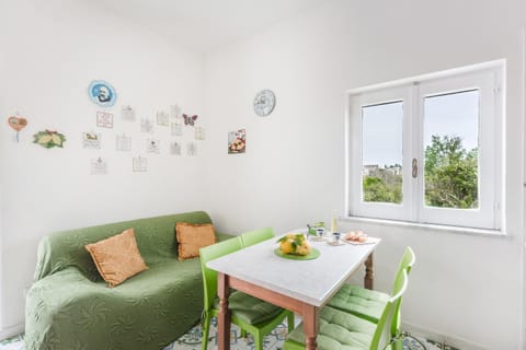 Green Island Apartment House in Campania