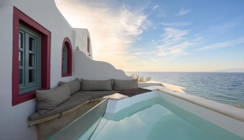 View (from property/room), Pool view