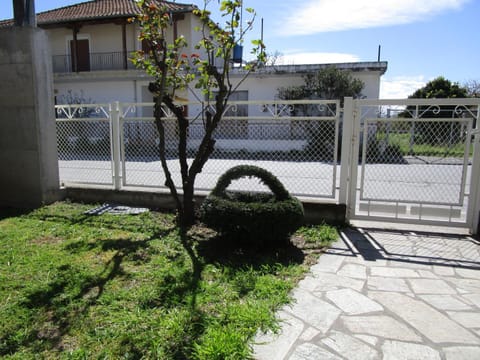 Apartment Korinos Mama Machi House in Pieria, Greece