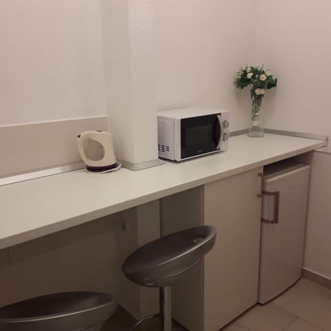 Summer Bay Apartments Bed and Breakfast in Split