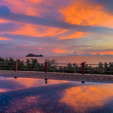 Natural landscape, Pool view, Sea view, Swimming pool, Sunset