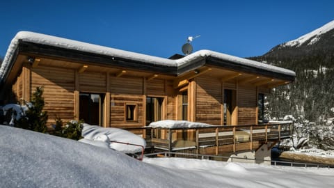 Chalet Base Camp Chalet in Les Houches