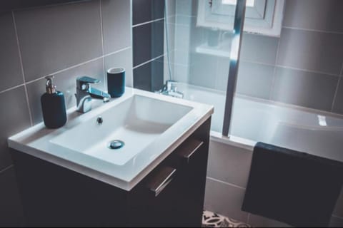 Le Lotus - avec place de parking Apartment in Annecy