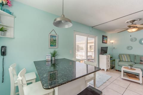 Just Renovated, New Kitchen Upgraded Bath - Free WiFi - Surf Song Apartment in Madeira Beach