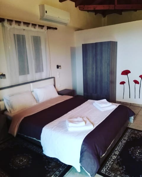 Chroma Apartment in Messenia