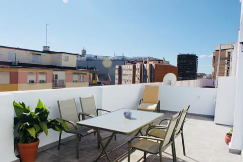 Bird's eye view, Balcony/Terrace, Other, Decorative detail, Seating area, Dining area, City view, Street view