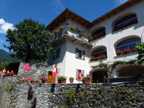 Casa Ai Portici Apartment in Locarno