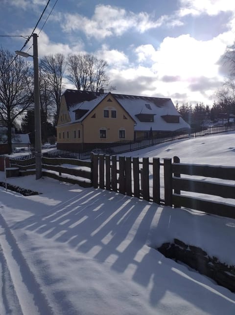 Property building, Winter