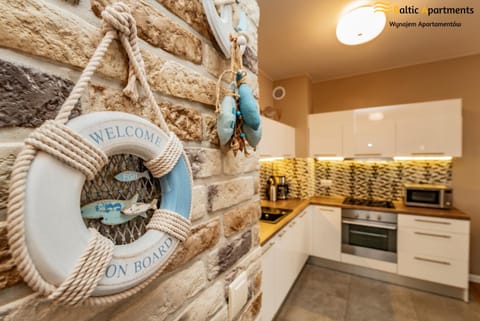 Photo of the whole room, Decorative detail