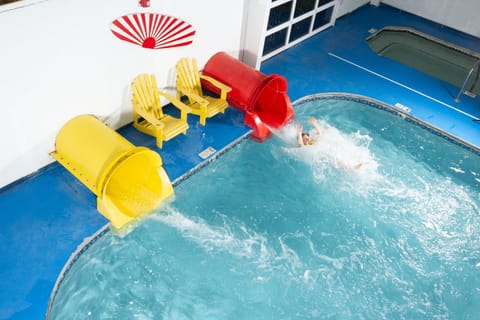 Aqua park, Swimming pool