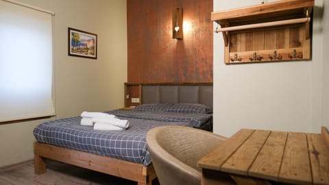 Bed, Living room, Photo of the whole room, Seating area, Bedroom, towels