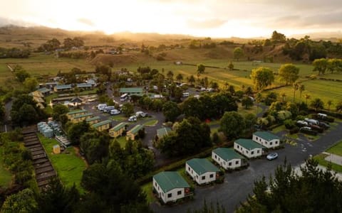 Tasman Holiday Parks - Miranda Campground/ 
RV Resort in Waikato