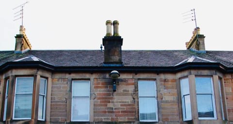 West Highland Apartments Milngavie - The Lomond Apartment in Scotland