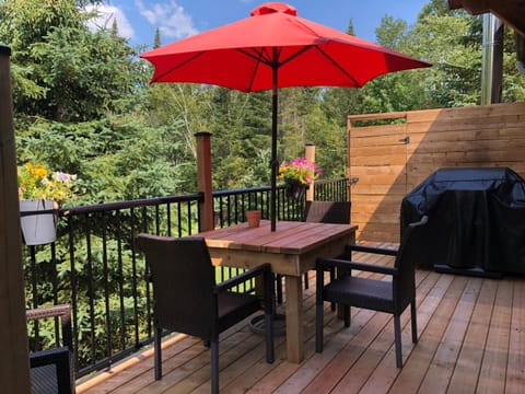 Patio, BBQ facilities, Balcony/Terrace, Garden view, Mountain view, Inner courtyard view