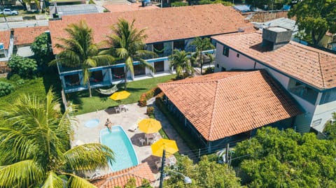 Property building, Bird's eye view, Garden, Pool view, Swimming pool