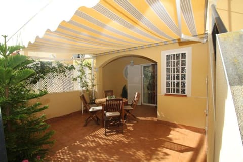 Balcony/Terrace, Decorative detail