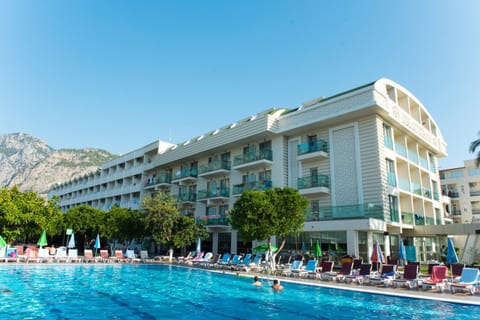 Property building, Swimming pool