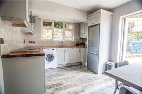 Meath Arms Country Inn Bed and Breakfast in Wicklow, Co. Wicklow, Ireland