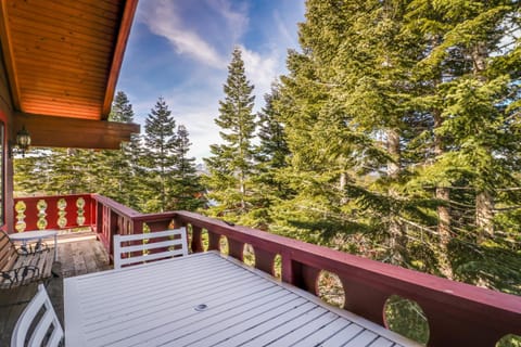 House on Cold Creek House in South Lake Tahoe