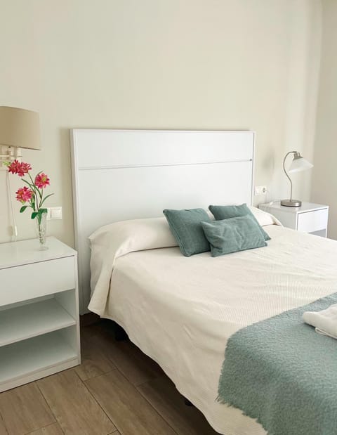Bed, Day, Bedroom