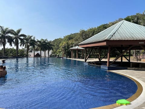 Day, Natural landscape, Pool view, Swimming pool