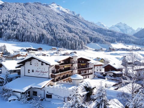 Property building, Winter