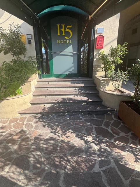 Residence H5 Hotel in Piacenza