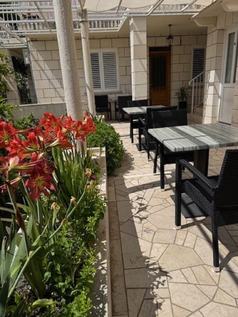 Property building, Balcony/Terrace