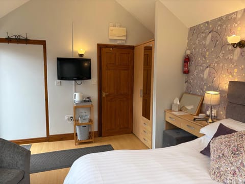 TV and multimedia, Bedroom