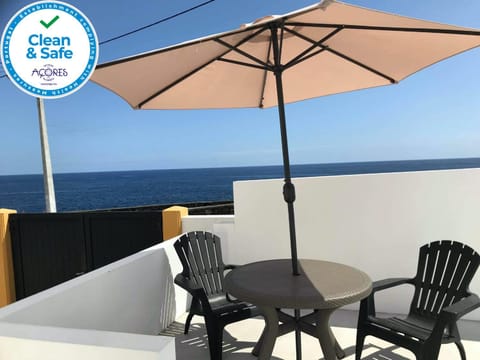 Balcony/Terrace, Lobby or reception, Sea view, Certificate/Award