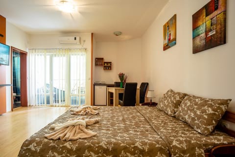 Guesthouse Sunny Bed and Breakfast in Serbia